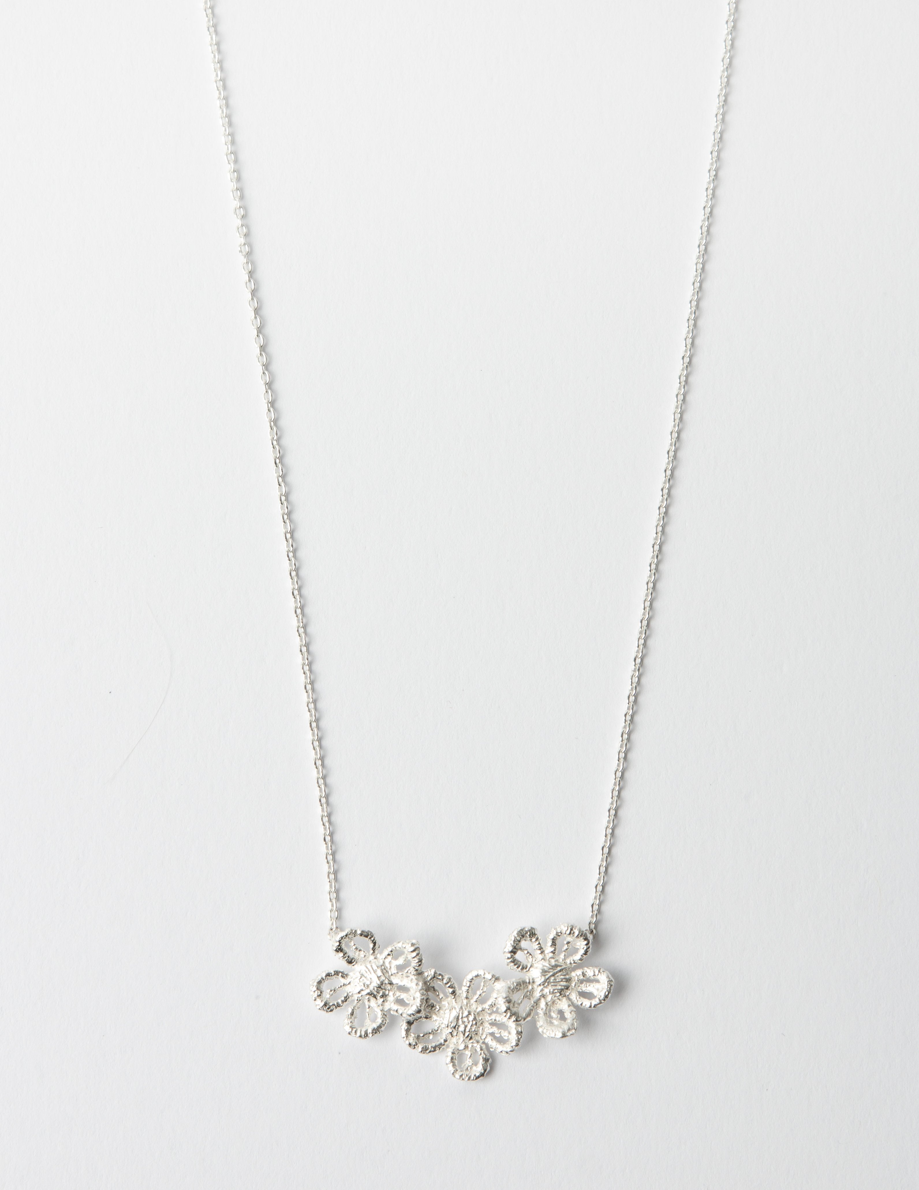 3 Brushed Flower Necklace – Stella+Gemma