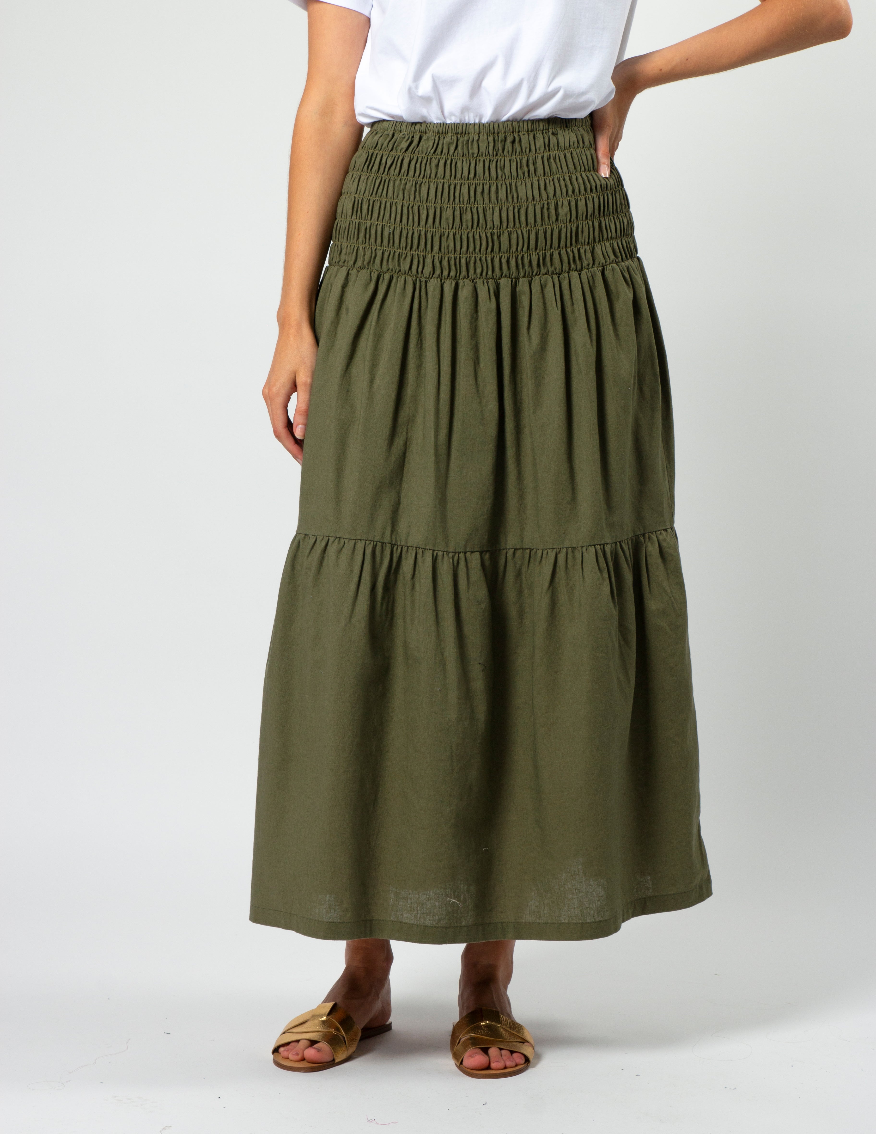 ★2022FW新作★GROVE★KYLE SKIRT Kyle skirt Php 1,750 Material: denim Size guide: length x